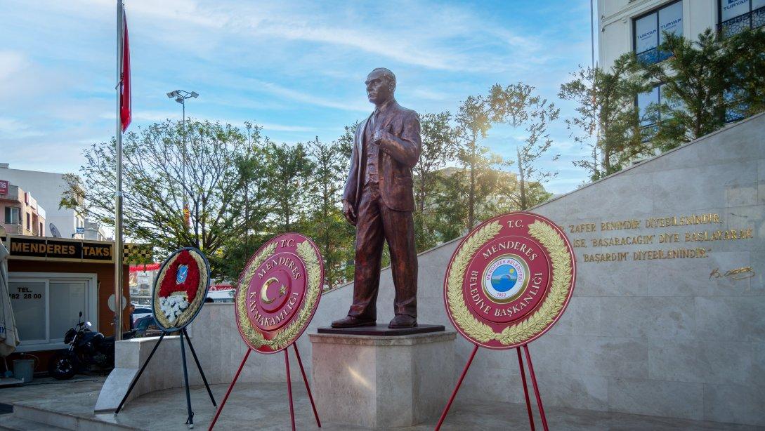 10 Kasım Atatürk'ü Anma Programı Çelenk Sunumu