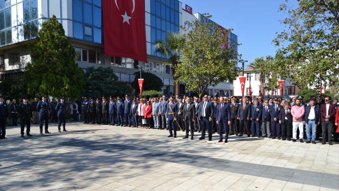 29 Ekim Cumhuriyet Bayramı Çelenk Sunma Töreni