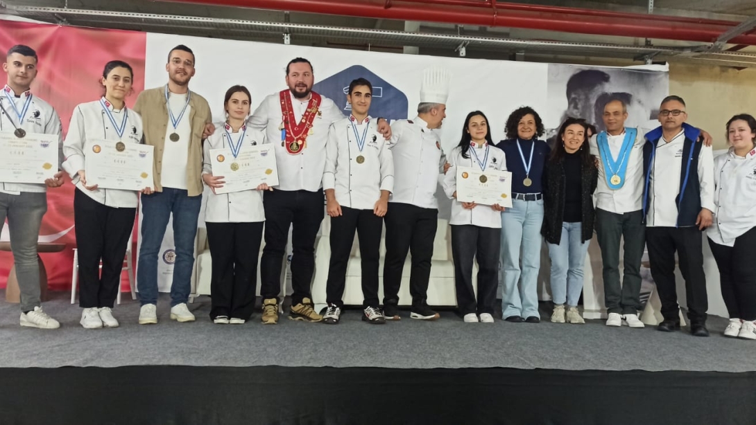 ÖZDERE TAHİR ÇAMUR MTAL ÖĞRENCİLERİNDEN GASTRO ALANYA'DA ALTIN BAŞARI!